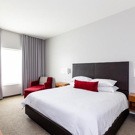 ไอโฮเทล แอนด์ คอนเฟอเรนซ์เซ็นเตอร์ แชมเพน Hotel แชมเปญ ภายนอก รูปภาพ
