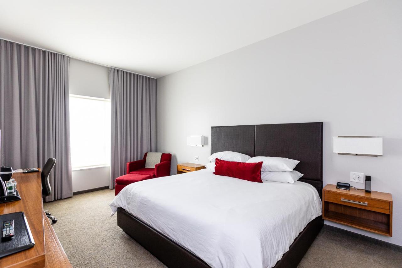 ไอโฮเทล แอนด์ คอนเฟอเรนซ์เซ็นเตอร์ แชมเพน Hotel แชมเปญ ภายนอก รูปภาพ