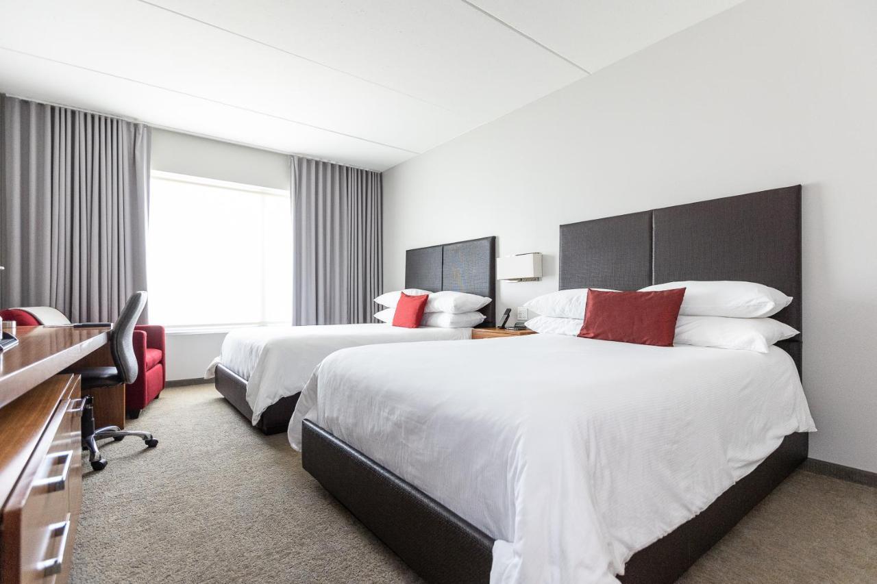 ไอโฮเทล แอนด์ คอนเฟอเรนซ์เซ็นเตอร์ แชมเพน Hotel แชมเปญ ภายนอก รูปภาพ